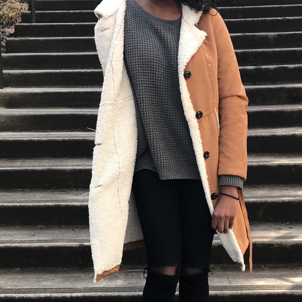 Oversized brown coat